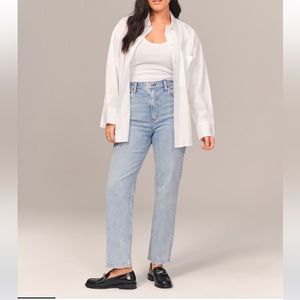 Abercrombie Curve Love Ultra High Rise Ankle Straight Jeans